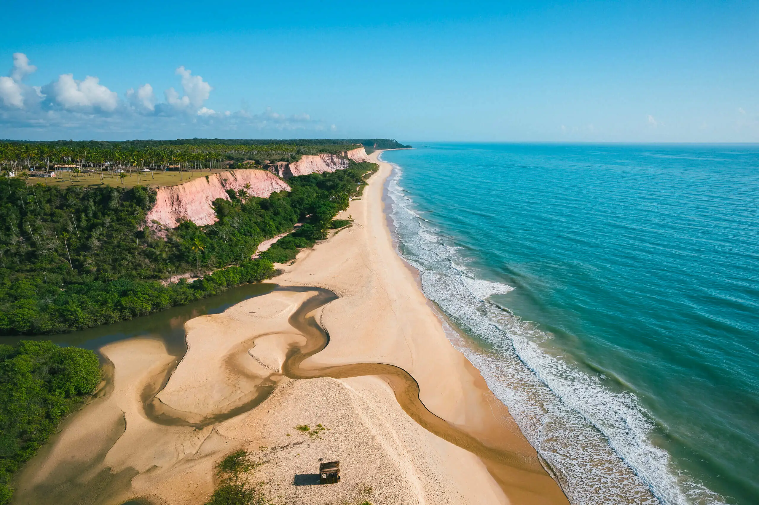 Soleluna: onde o charme de Trancoso encontra o conforto que você merece
